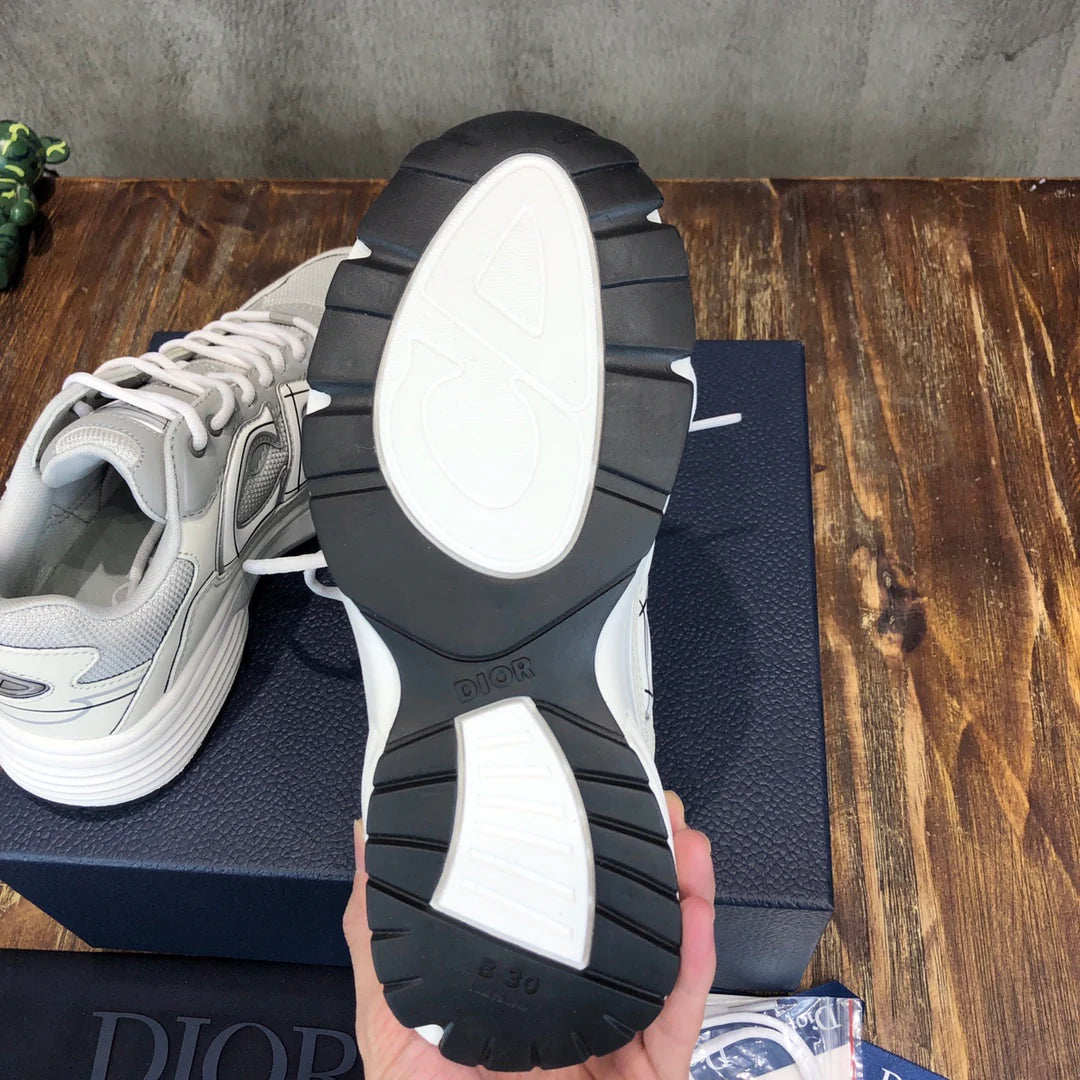 DIOR SNEAKER