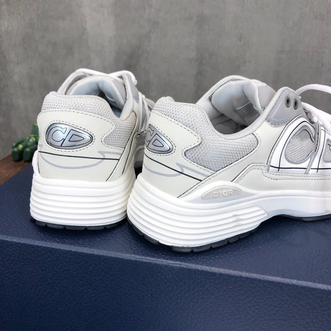 DIOR SNEAKER