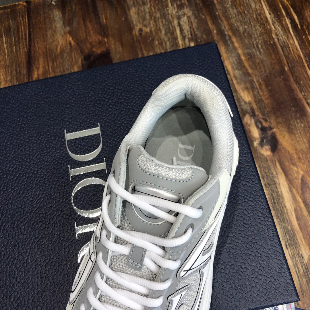 DIOR SNEAKER
