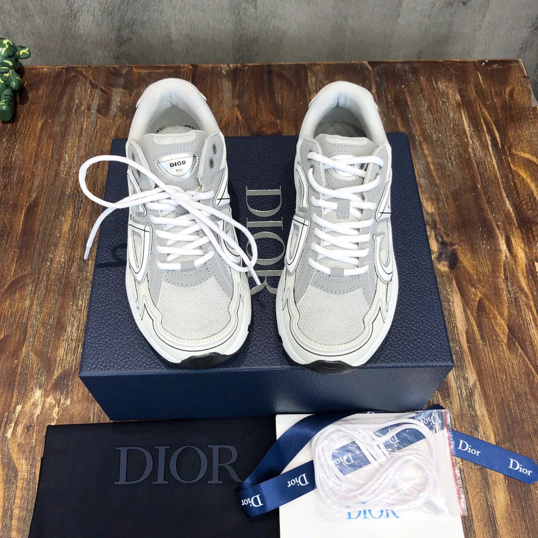 DIOR SNEAKER
