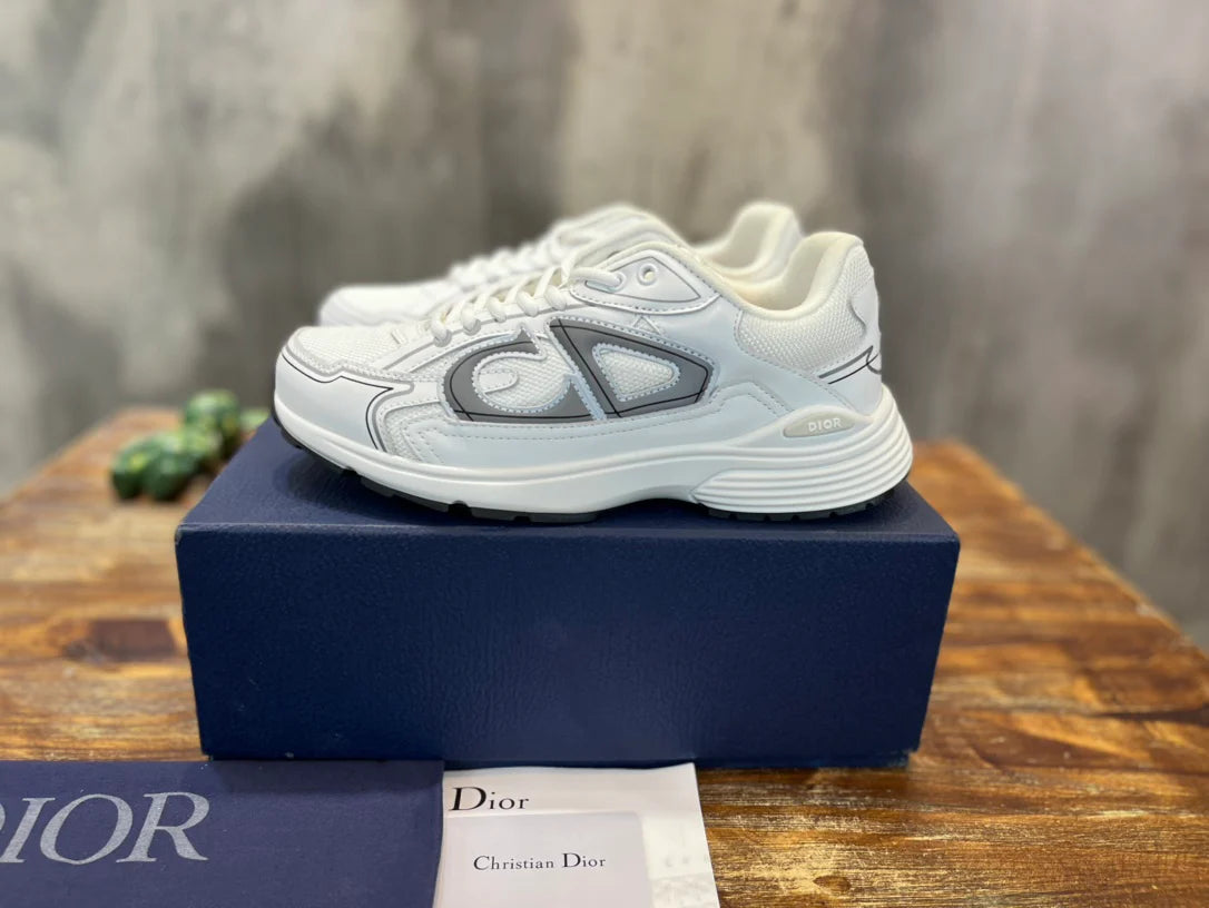 DIOR SNEAKER