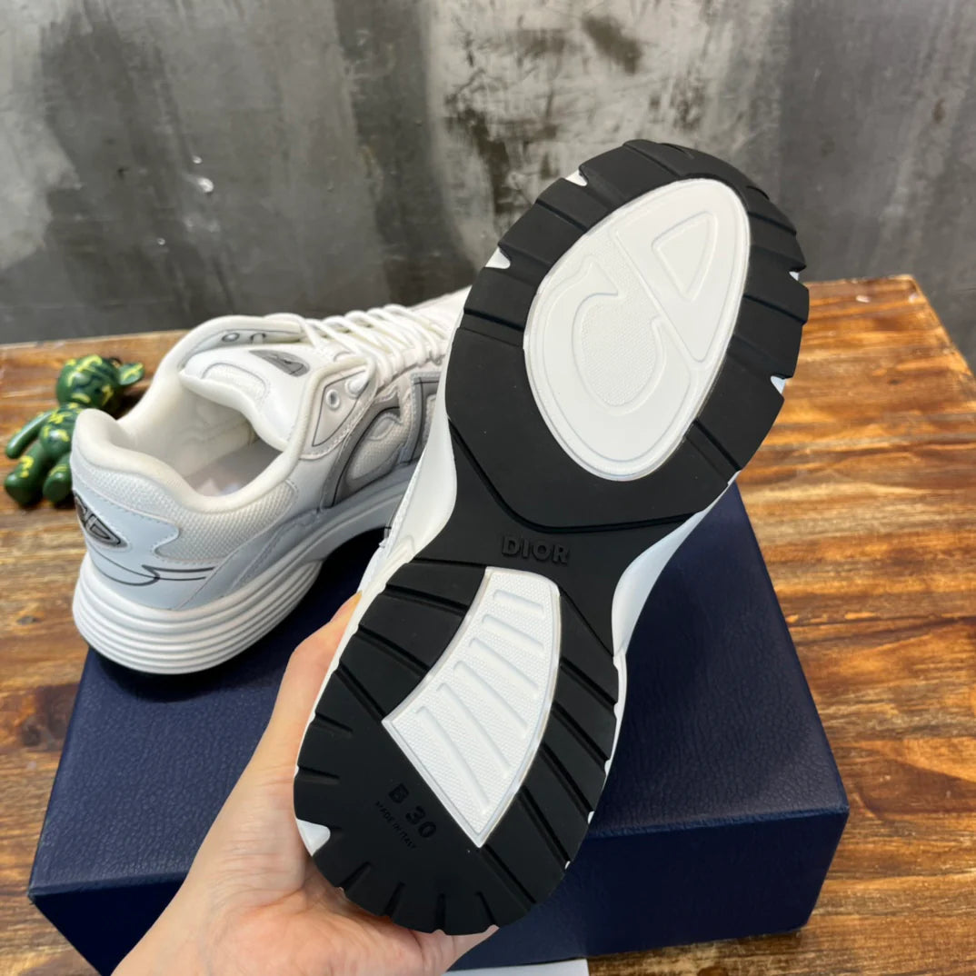 DIOR SNEAKER