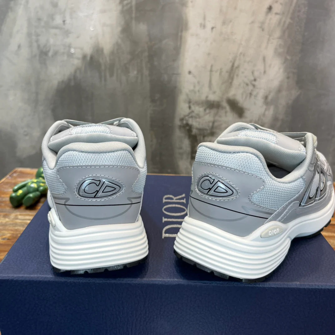 DIOR SNEAKER