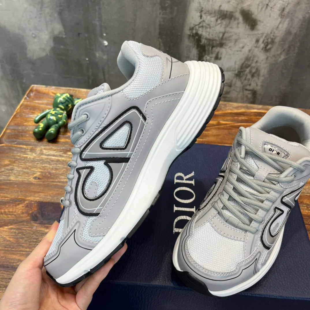 DIOR SNEAKER