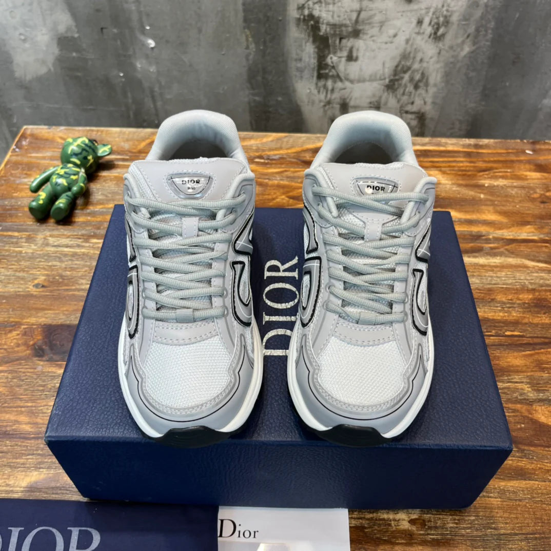 DIOR SNEAKER