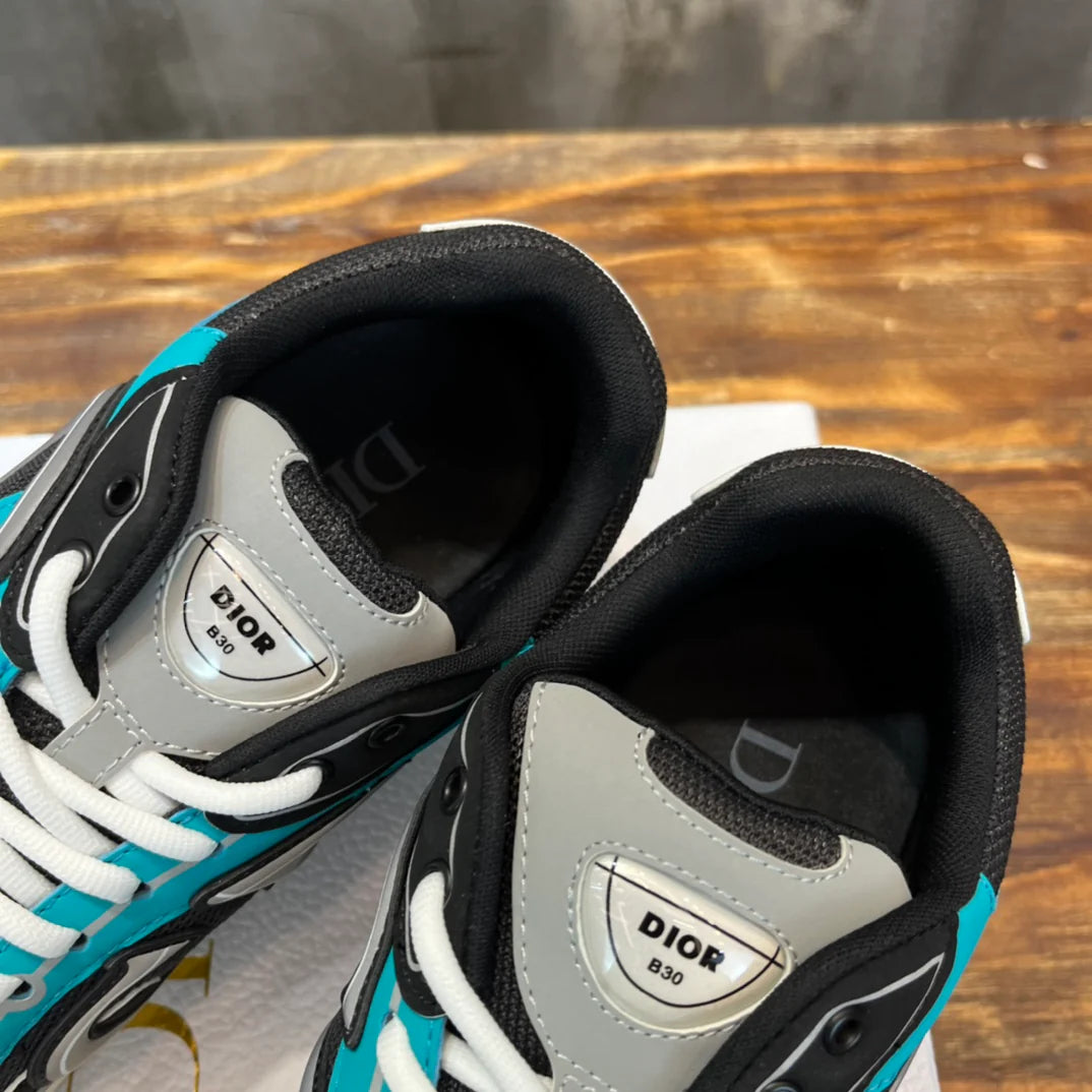 DIOR SNEAKER