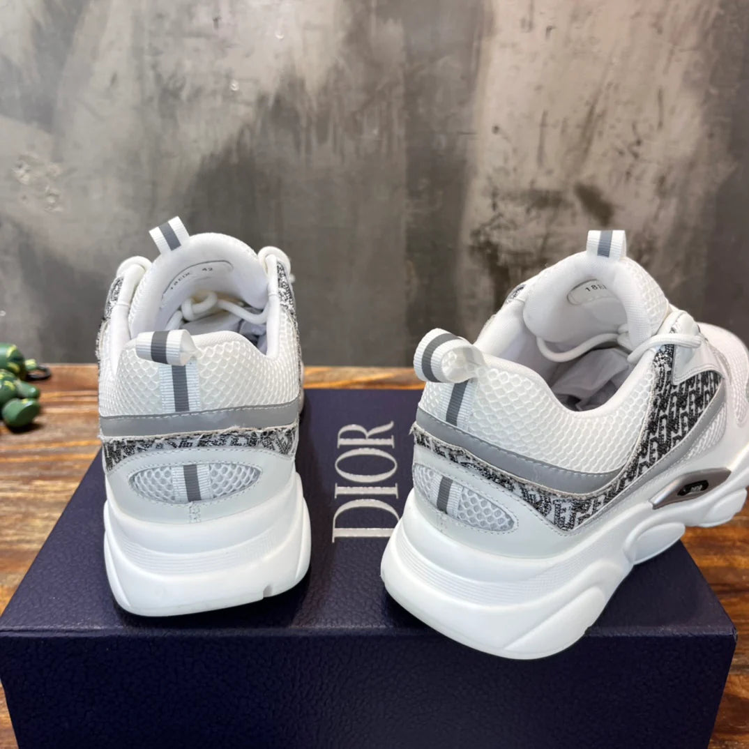 DIOR SNEAKER