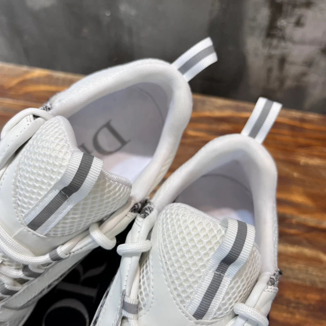 DIOR SNEAKER