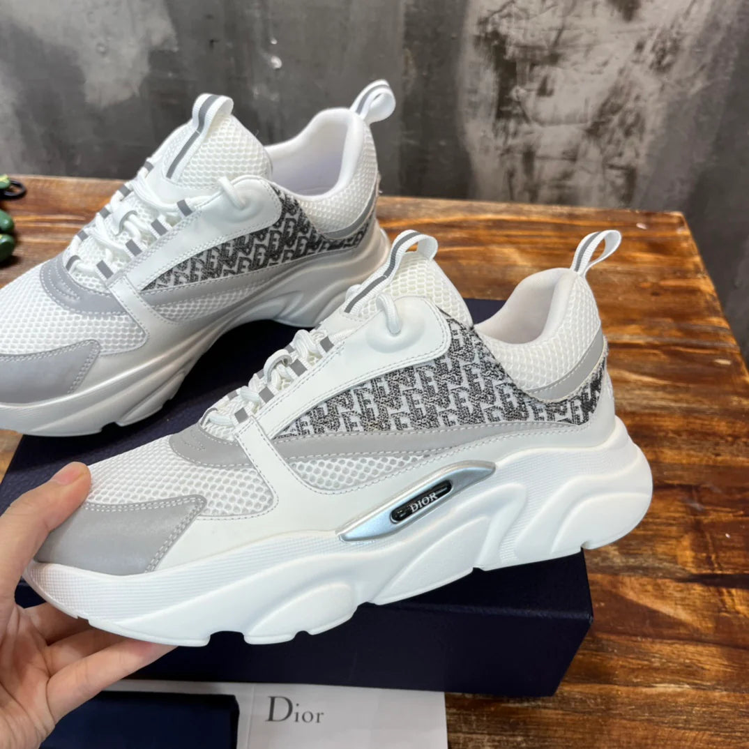 DIOR SNEAKER