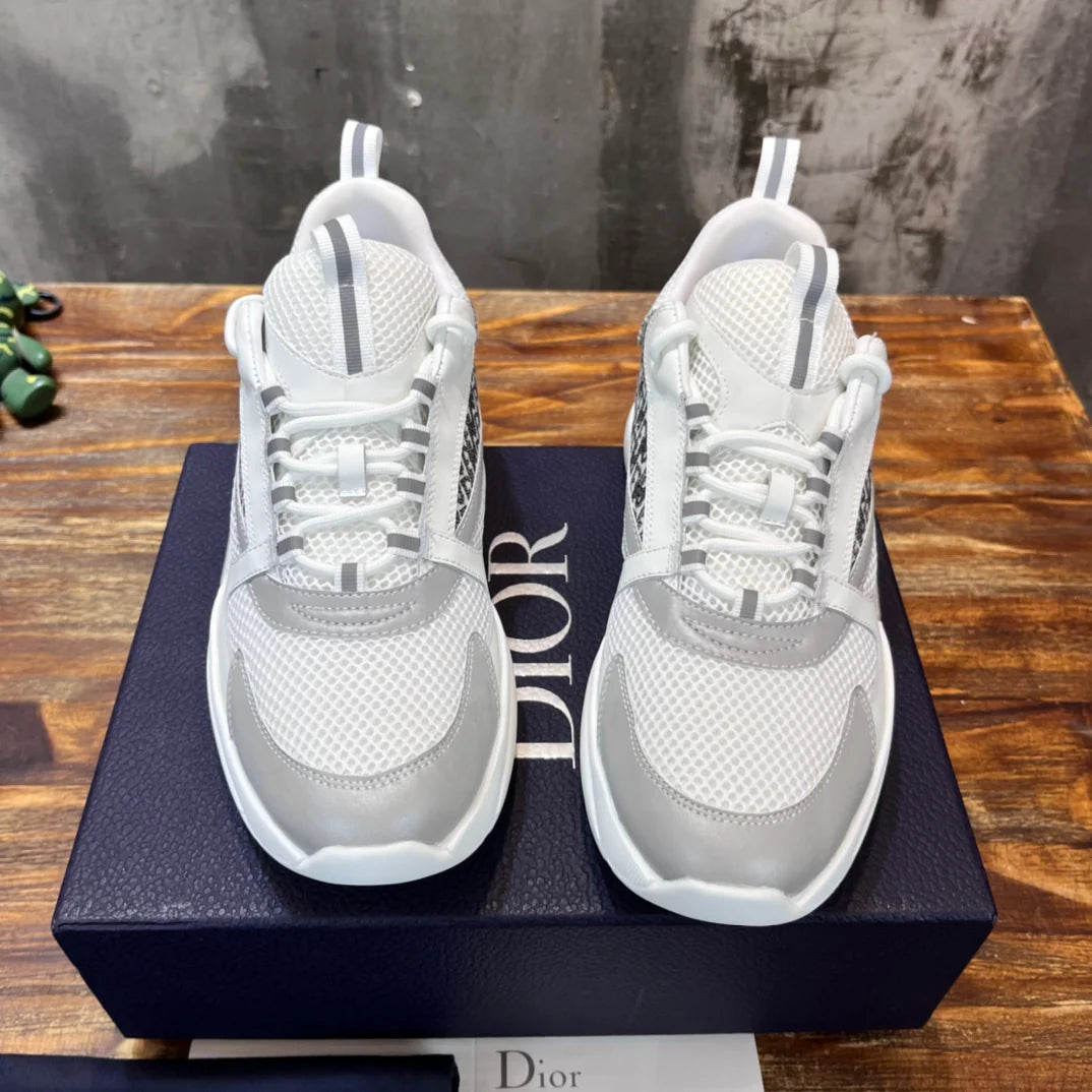 DIOR SNEAKER