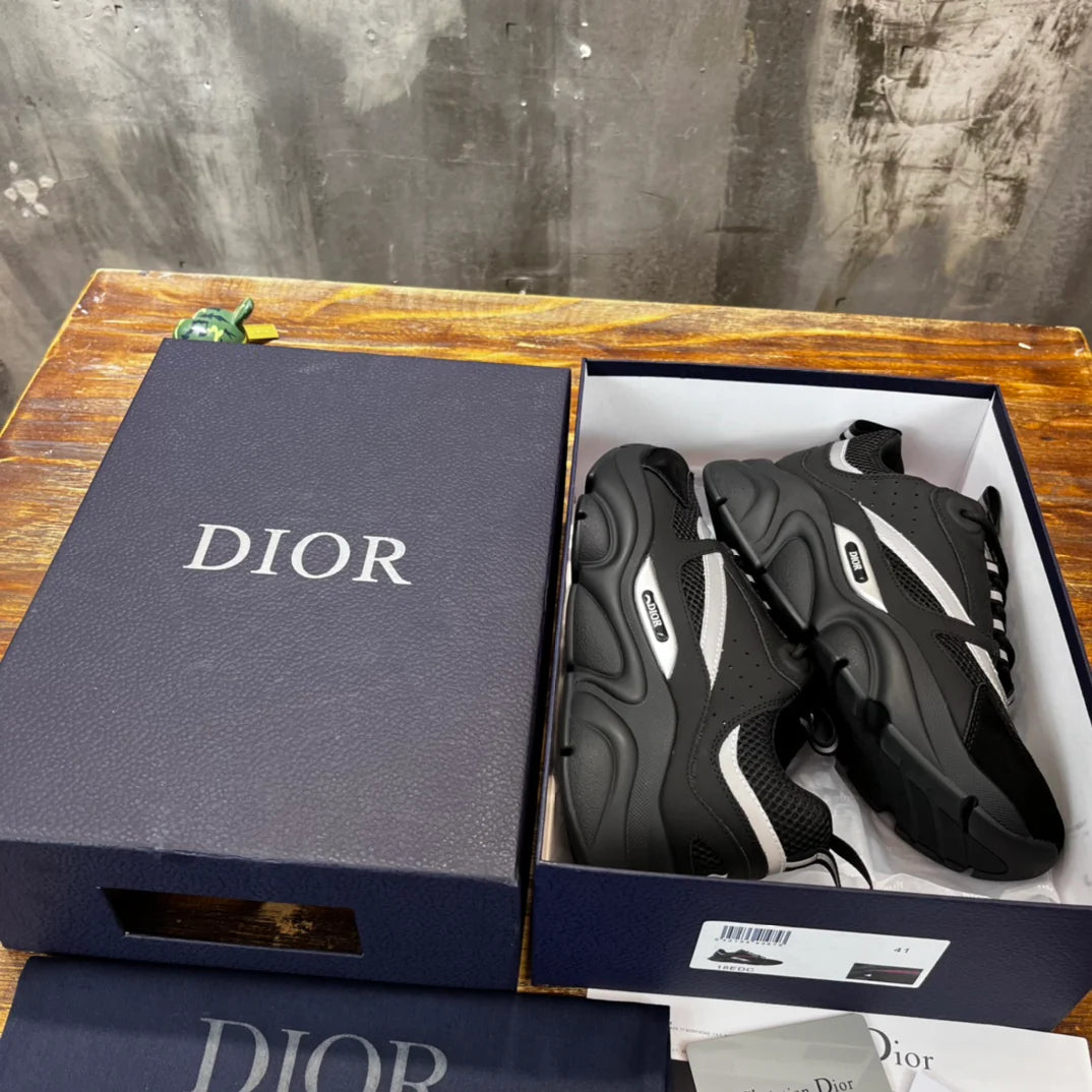 DIOR SNEAKER