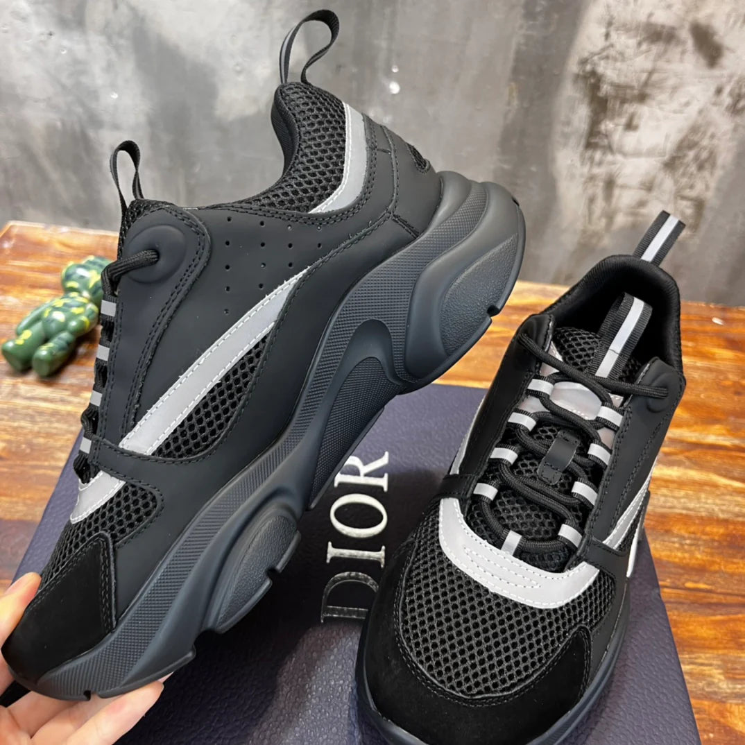 DIOR SNEAKER