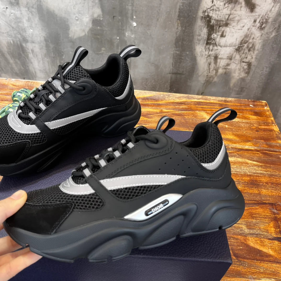 DIOR SNEAKER