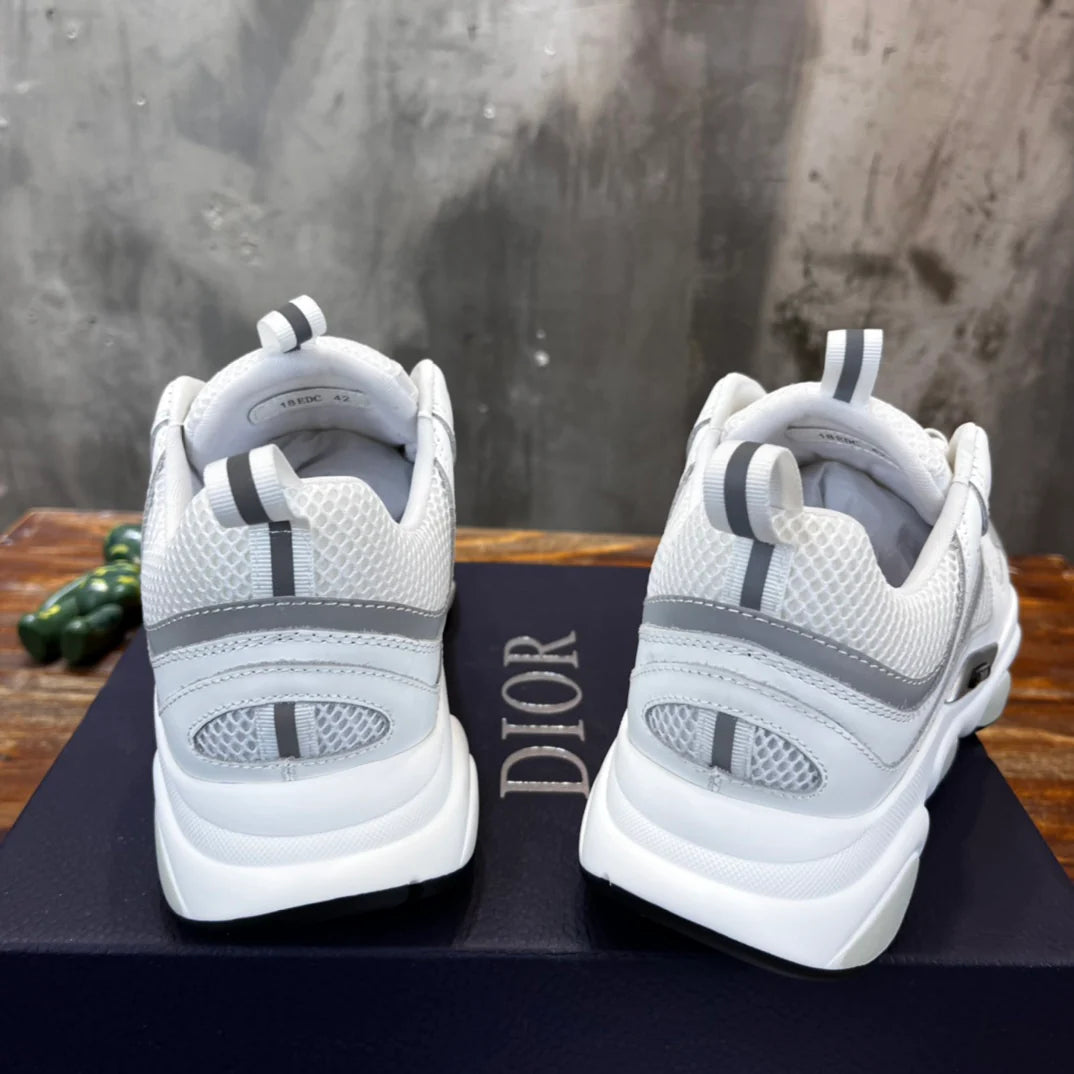 DIOR SNEAKER