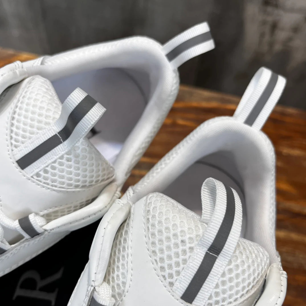 DIOR SNEAKER
