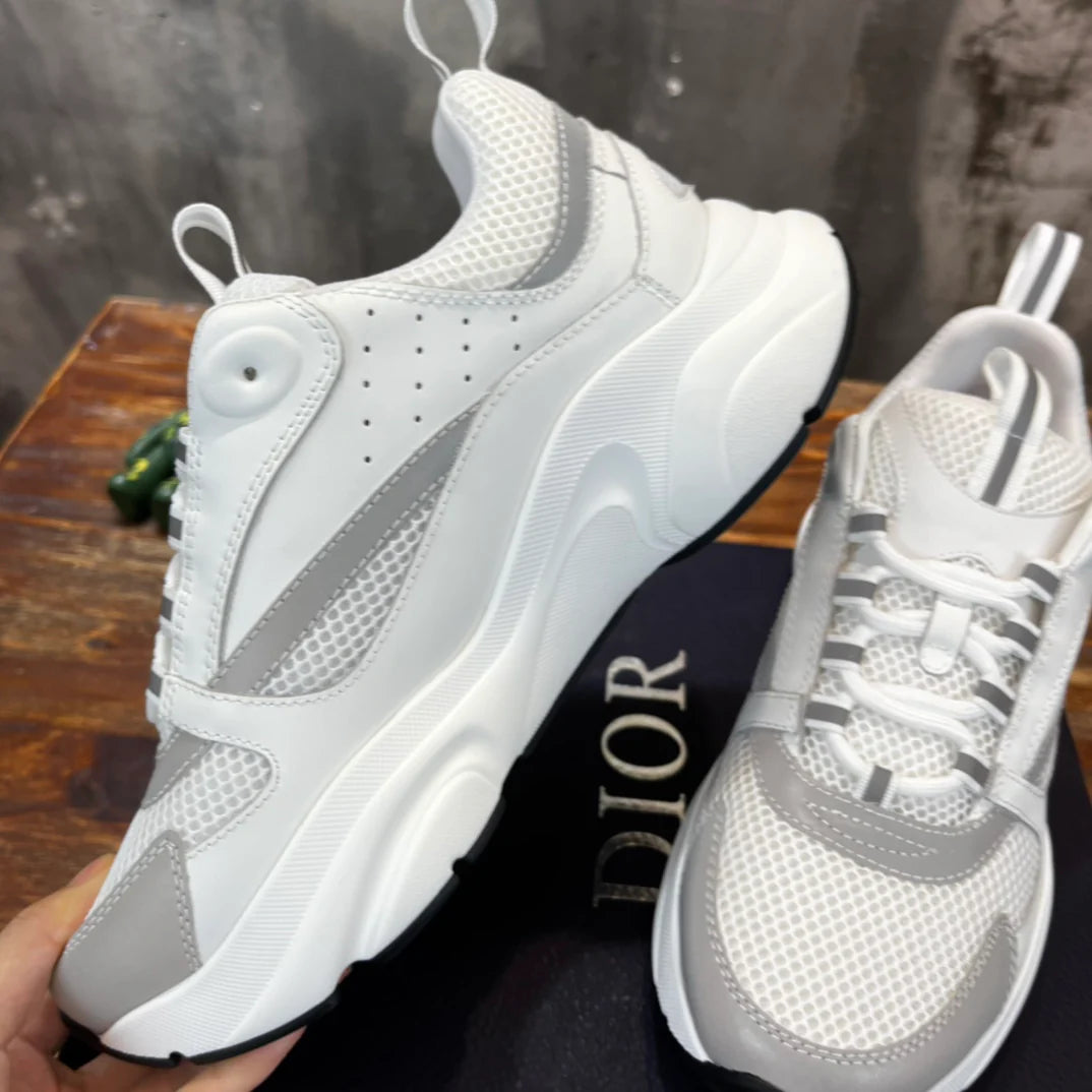DIOR SNEAKER