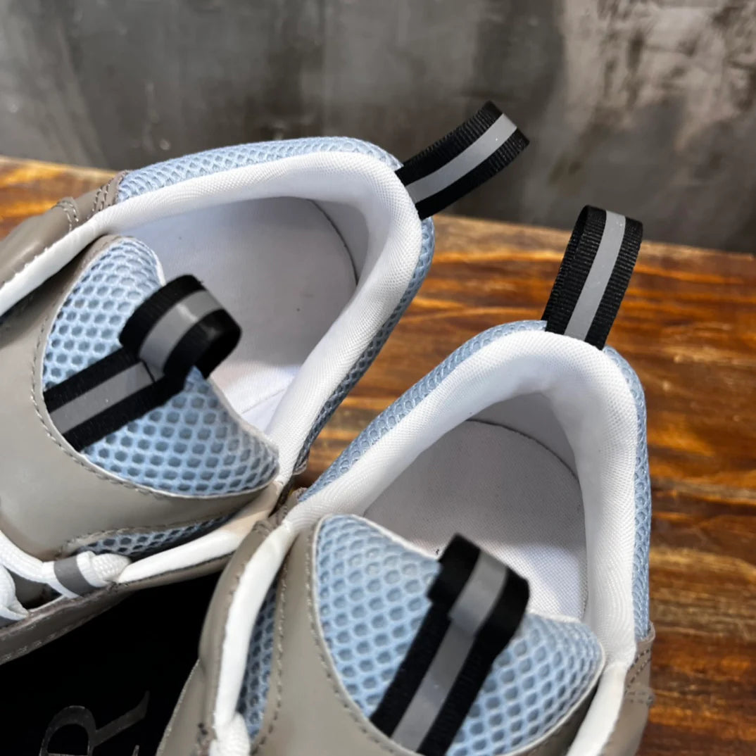 DIOR SNEAKER