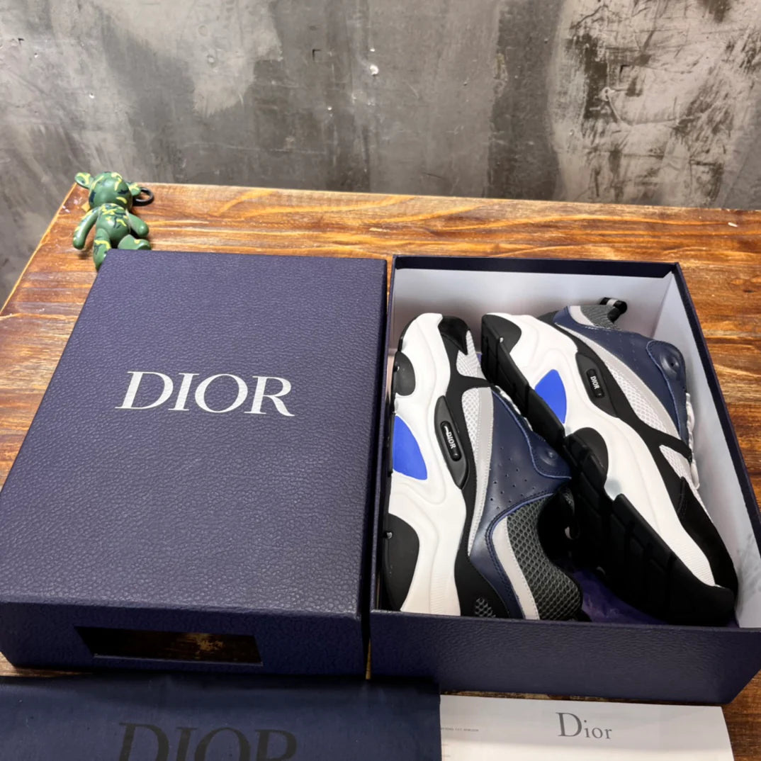 DIOR SNEAKER