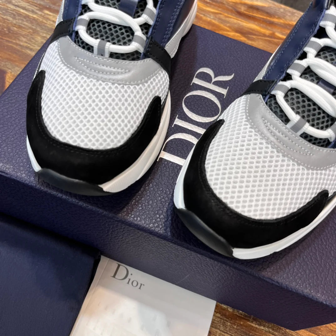 DIOR SNEAKER