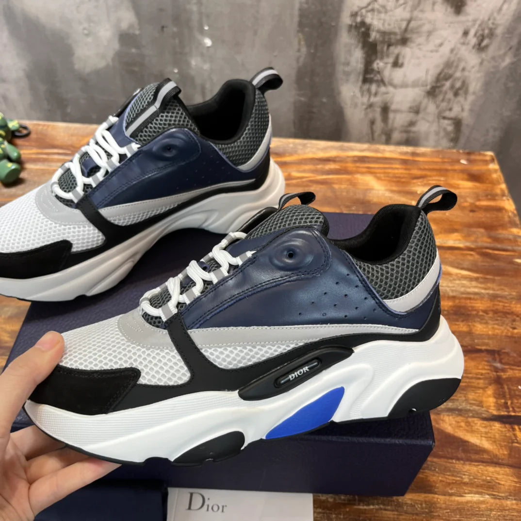 DIOR SNEAKER