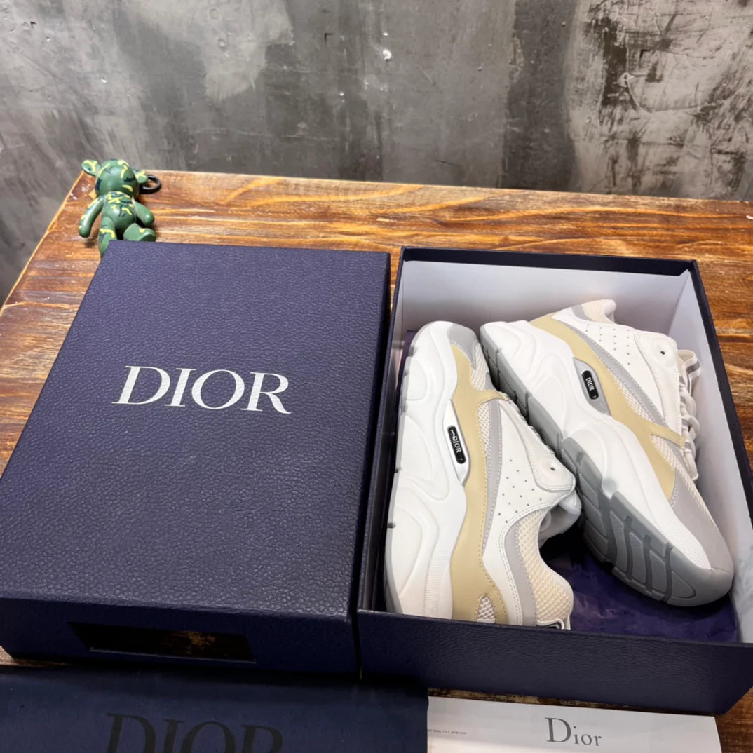 DIOR SNEAKER