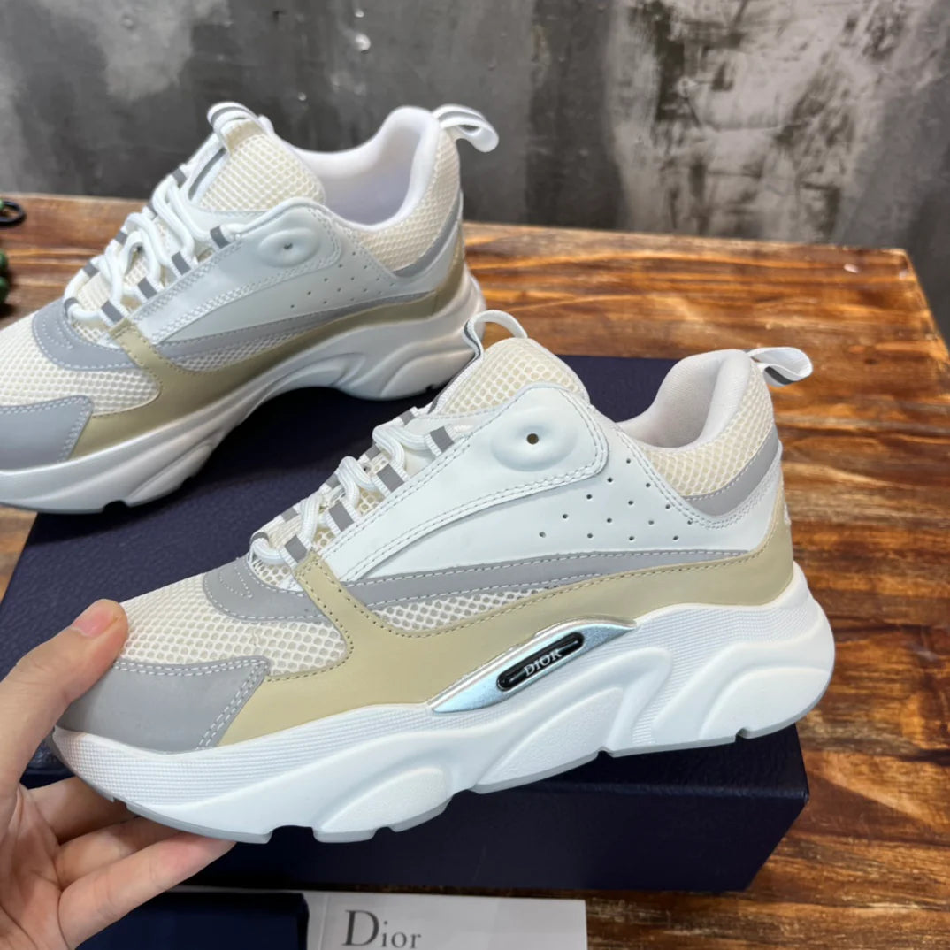 DIOR SNEAKER