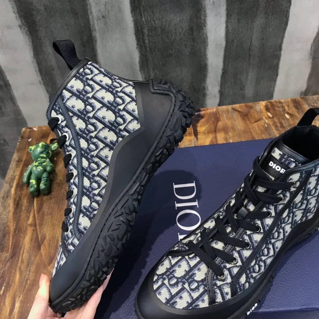 DIOR SNEAKER