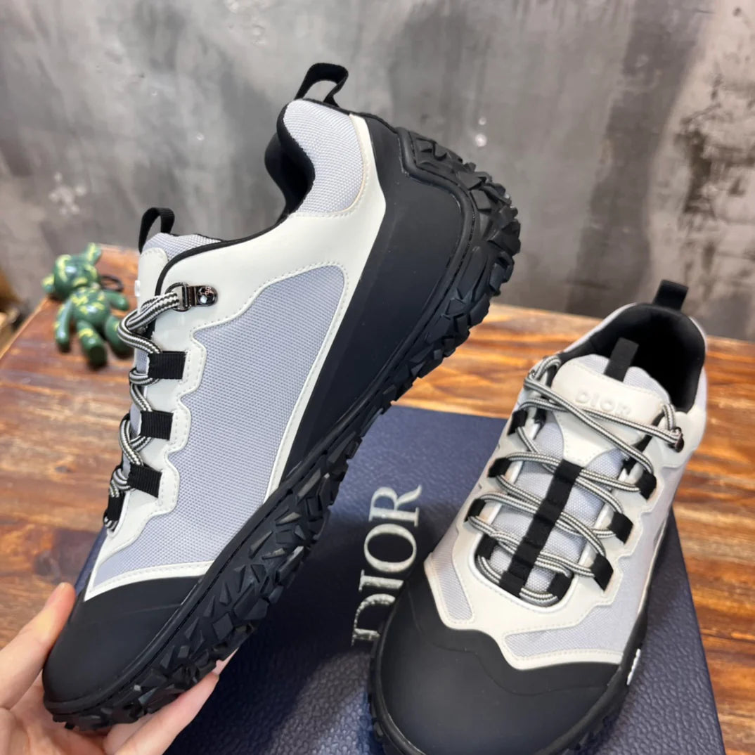 DIOR SNEAKER