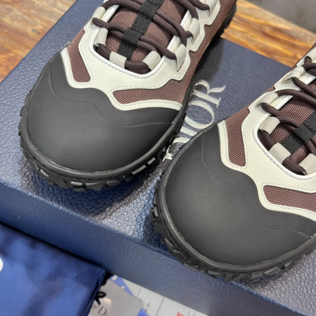 DIOR SNEAKER