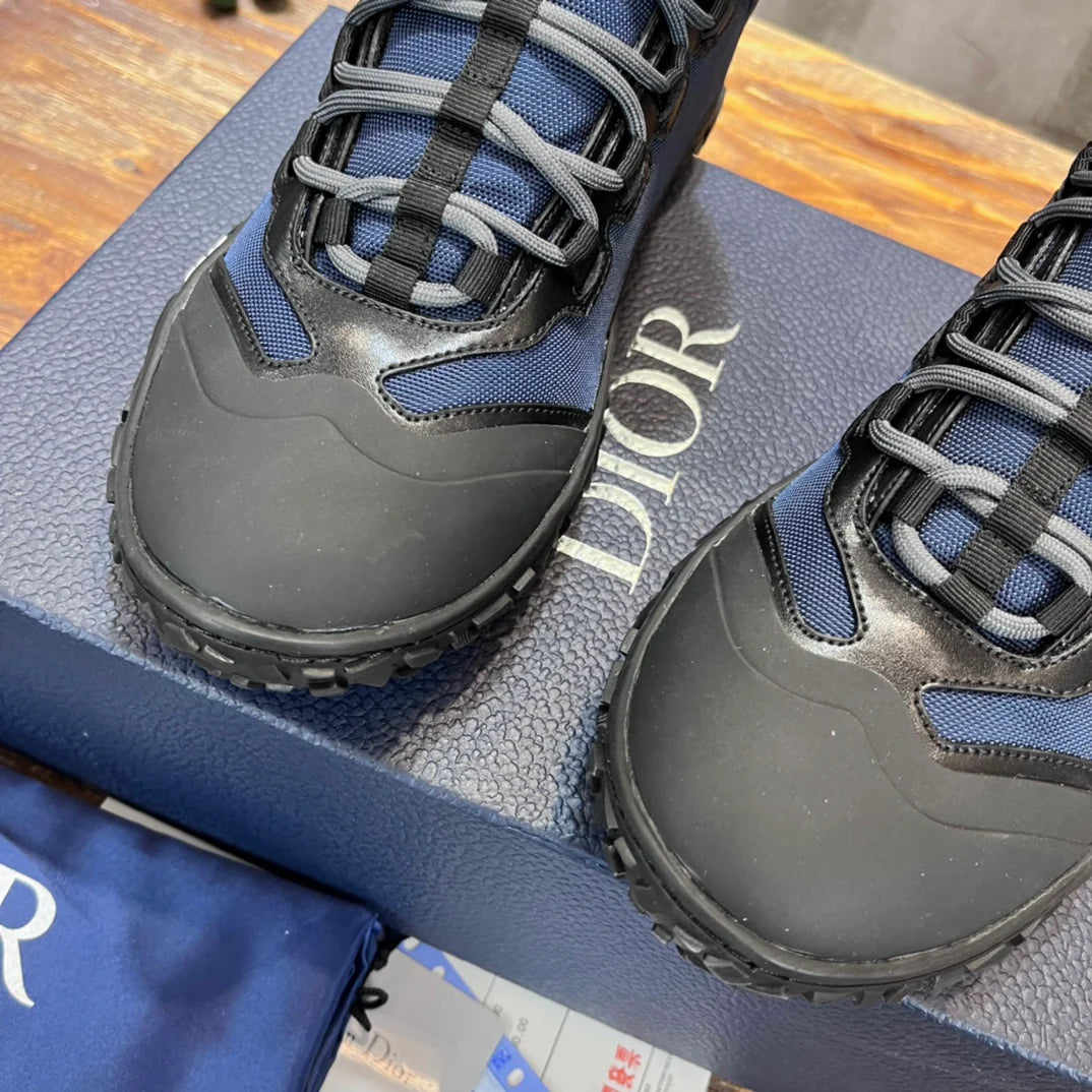 DIOR SNEAKER