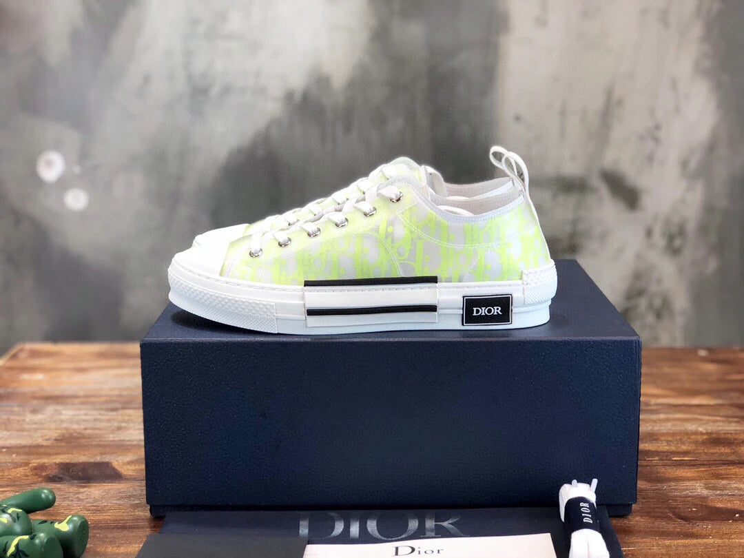DIOR SNEAKER