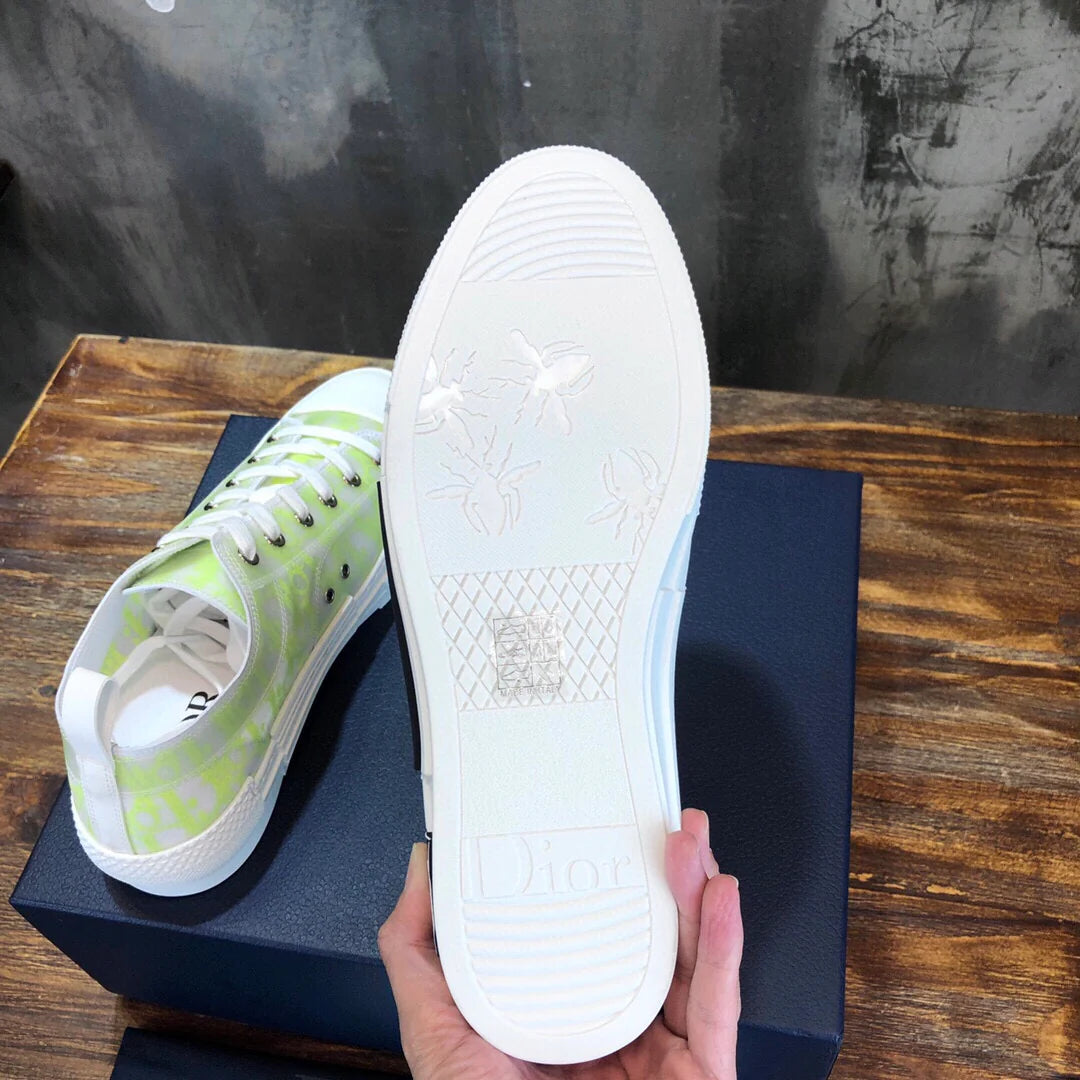 DIOR SNEAKER
