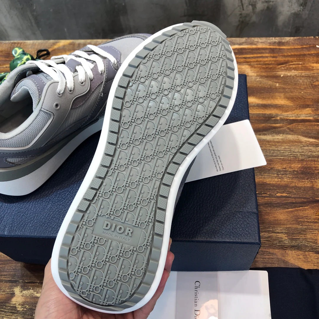 DIOR SNEAKER