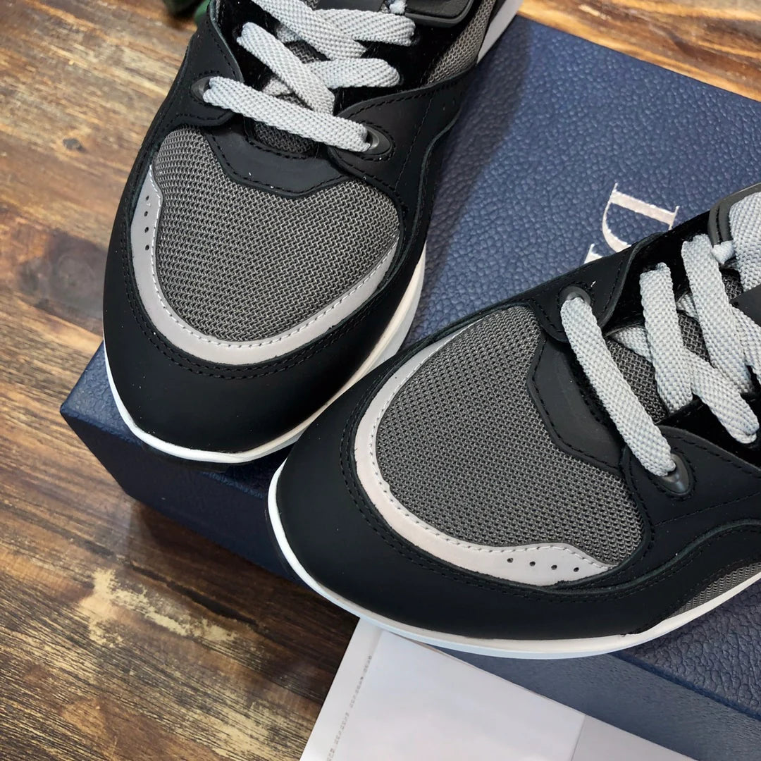 DIOR SNEAKER