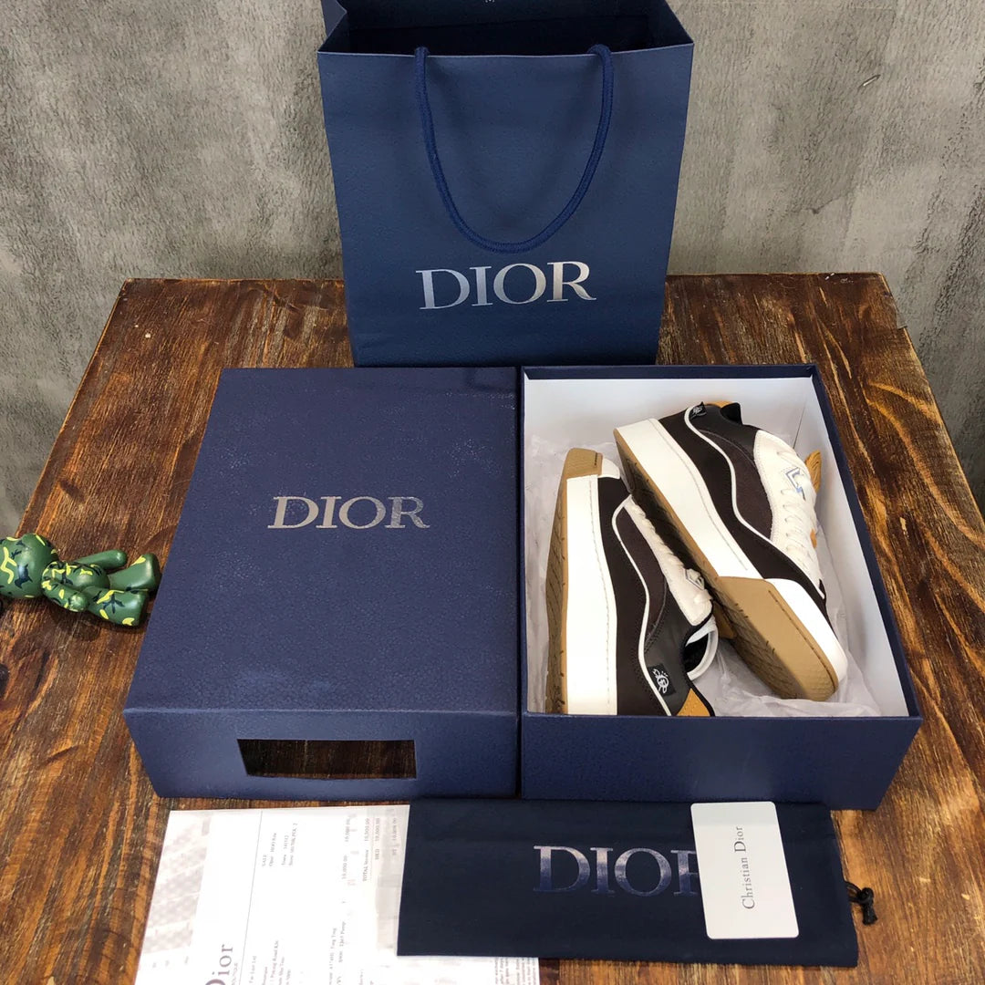 DIOR SNEAKER