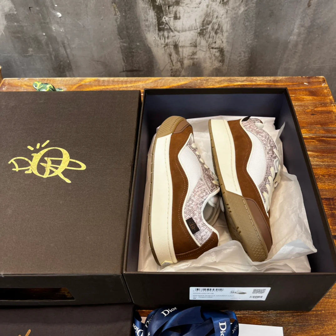 DIOR SNEAKER