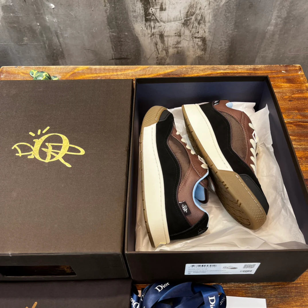 DIOR SNEAKER