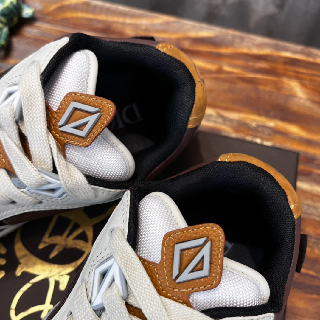 DIOR SNEAKER