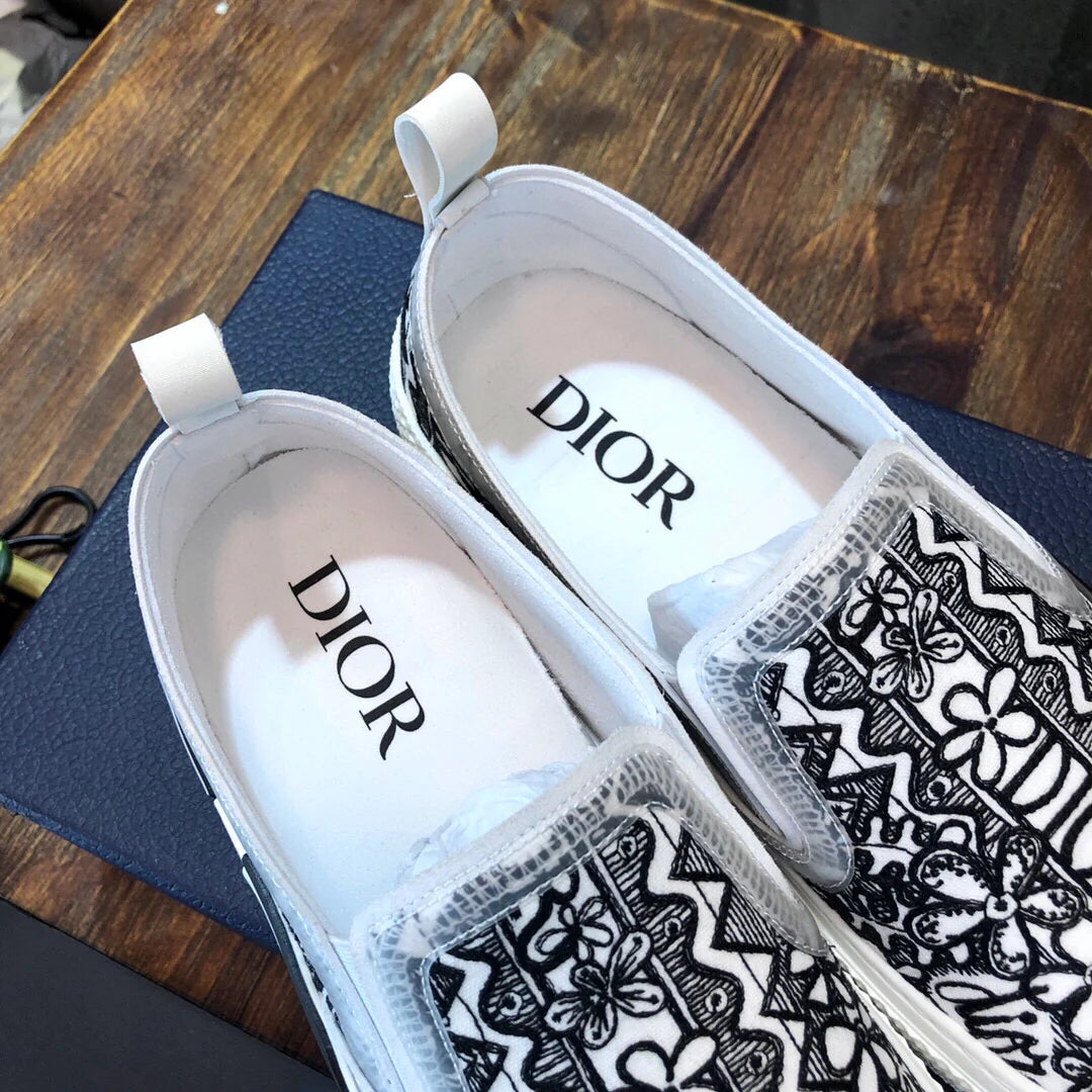 DIOR SNEAKER