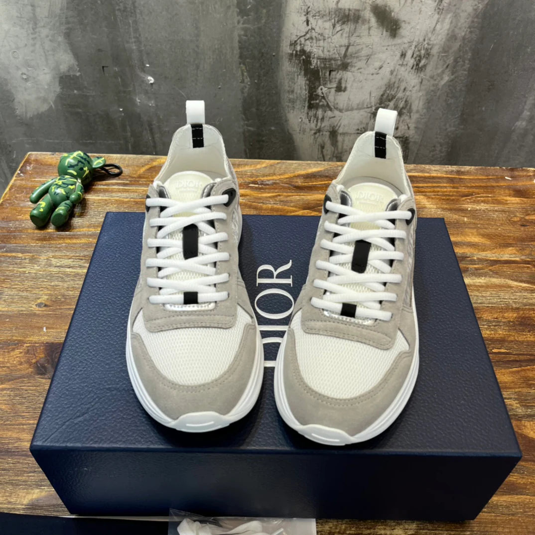 DIOR SNEAKER