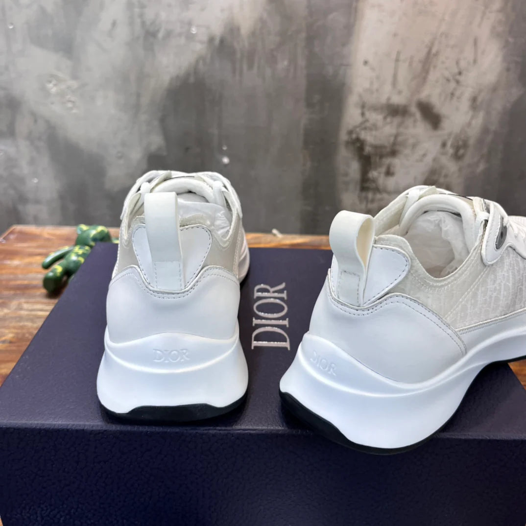 DIOR SNEAKER