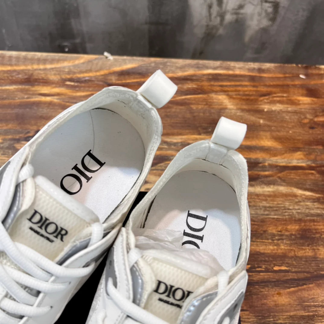 DIOR SNEAKER