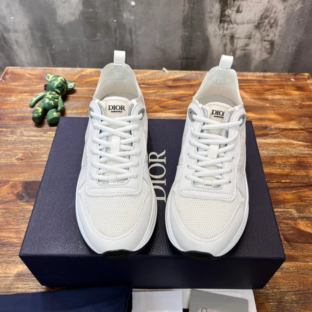 DIOR SNEAKER