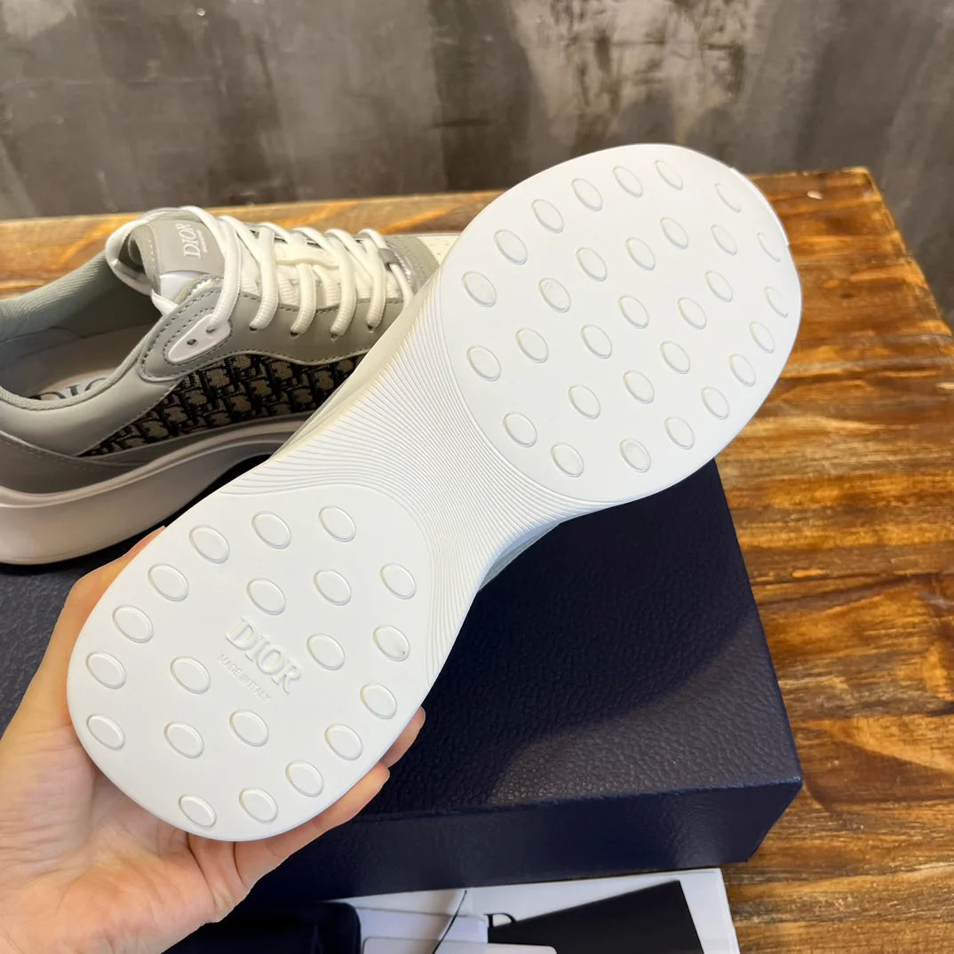 DIOR SNEAKER