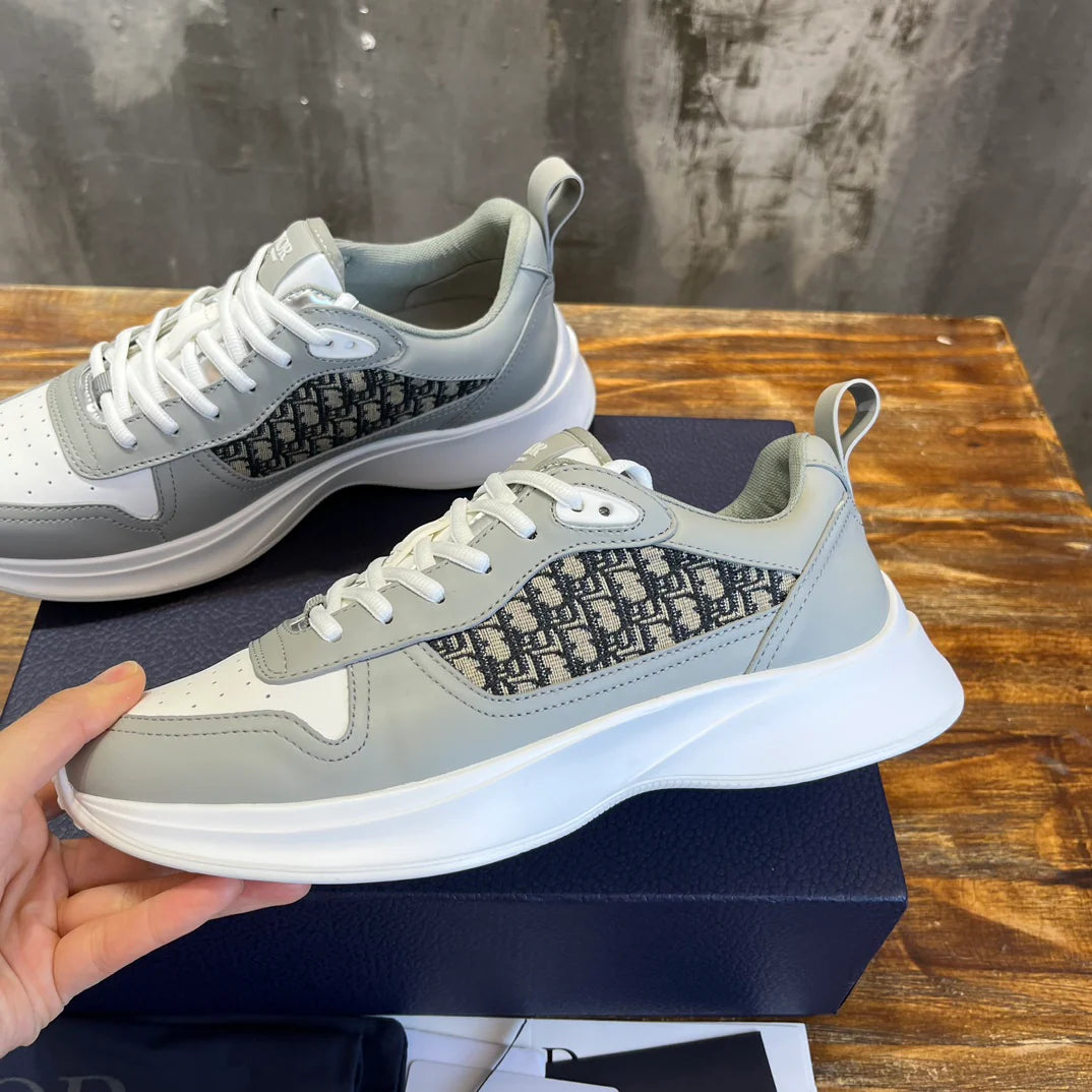 DIOR SNEAKER