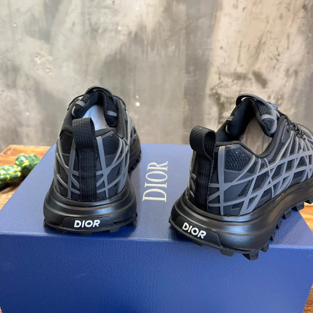 DIOR SNEAKER