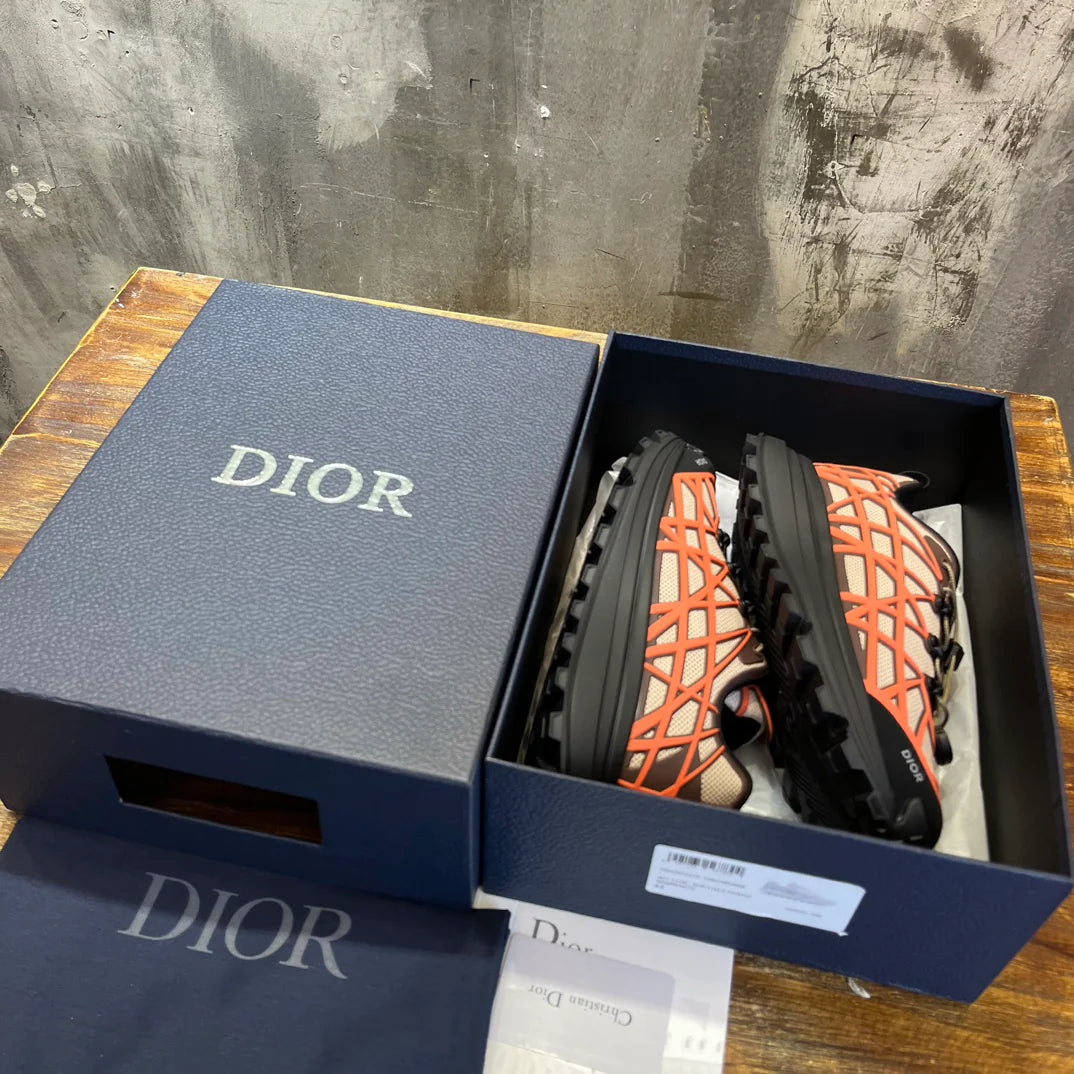DIOR SNEAKER