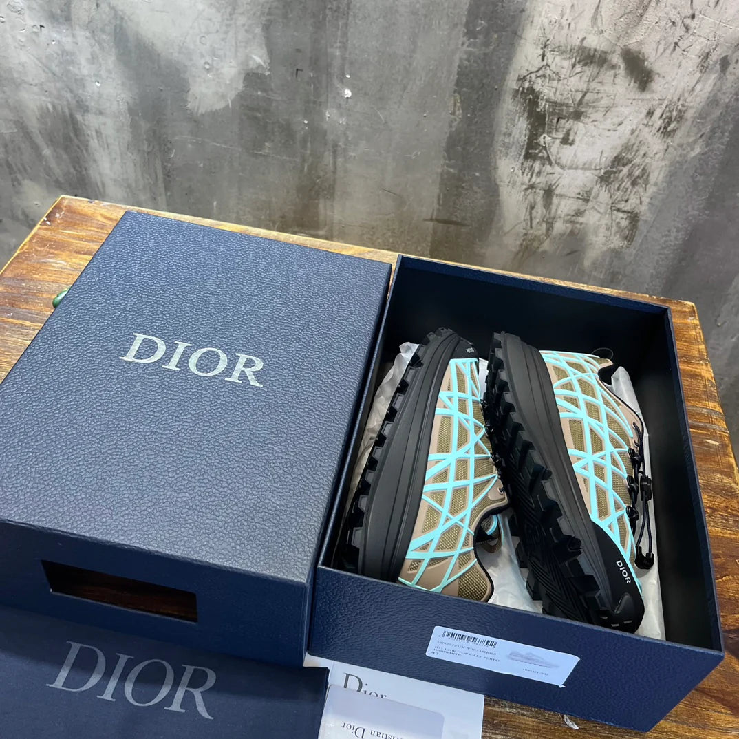 DIOR SNEAKER