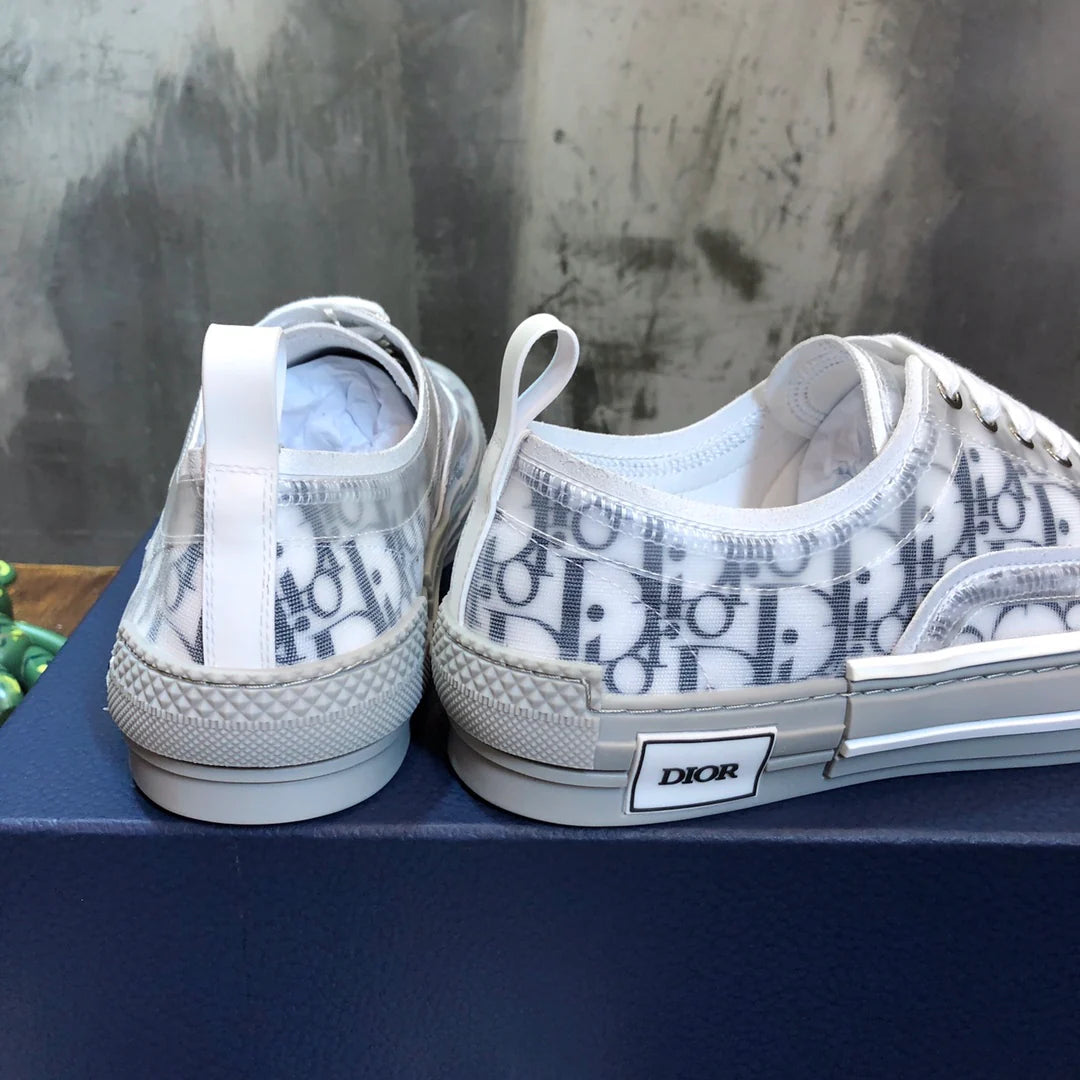 DIOR SNEAKER