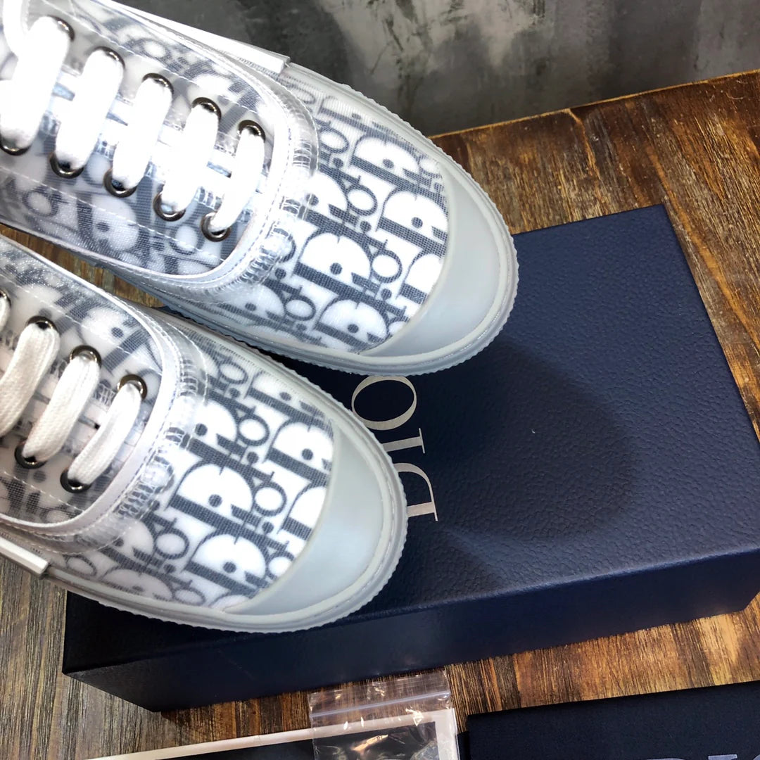 DIOR SNEAKER